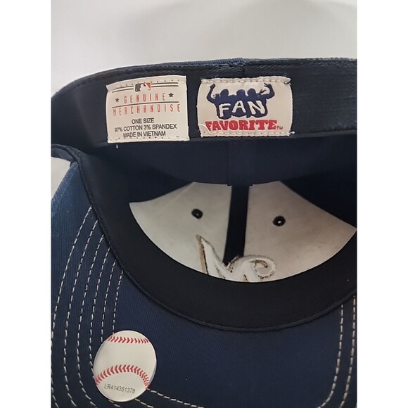 Milwaukee Brewers - Fan Favorite - Structured Hat/Cap with stretchable hat band - Picture 5 of 5